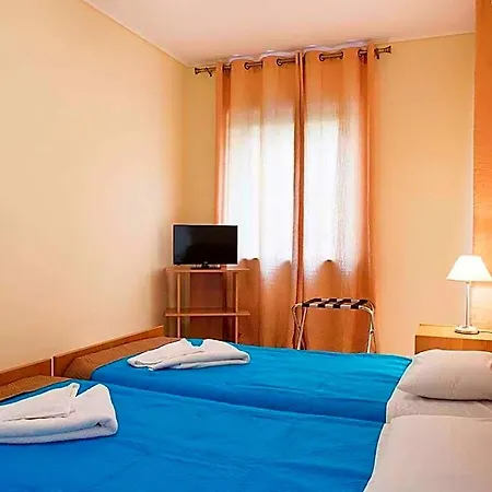 Hotel Stefanakis & 3*