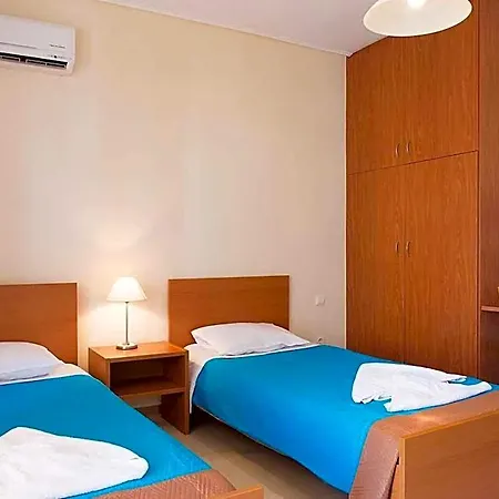 Hotel Stefanakis & 3*